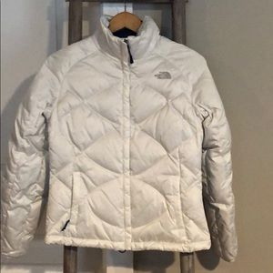 Short puffer jacket